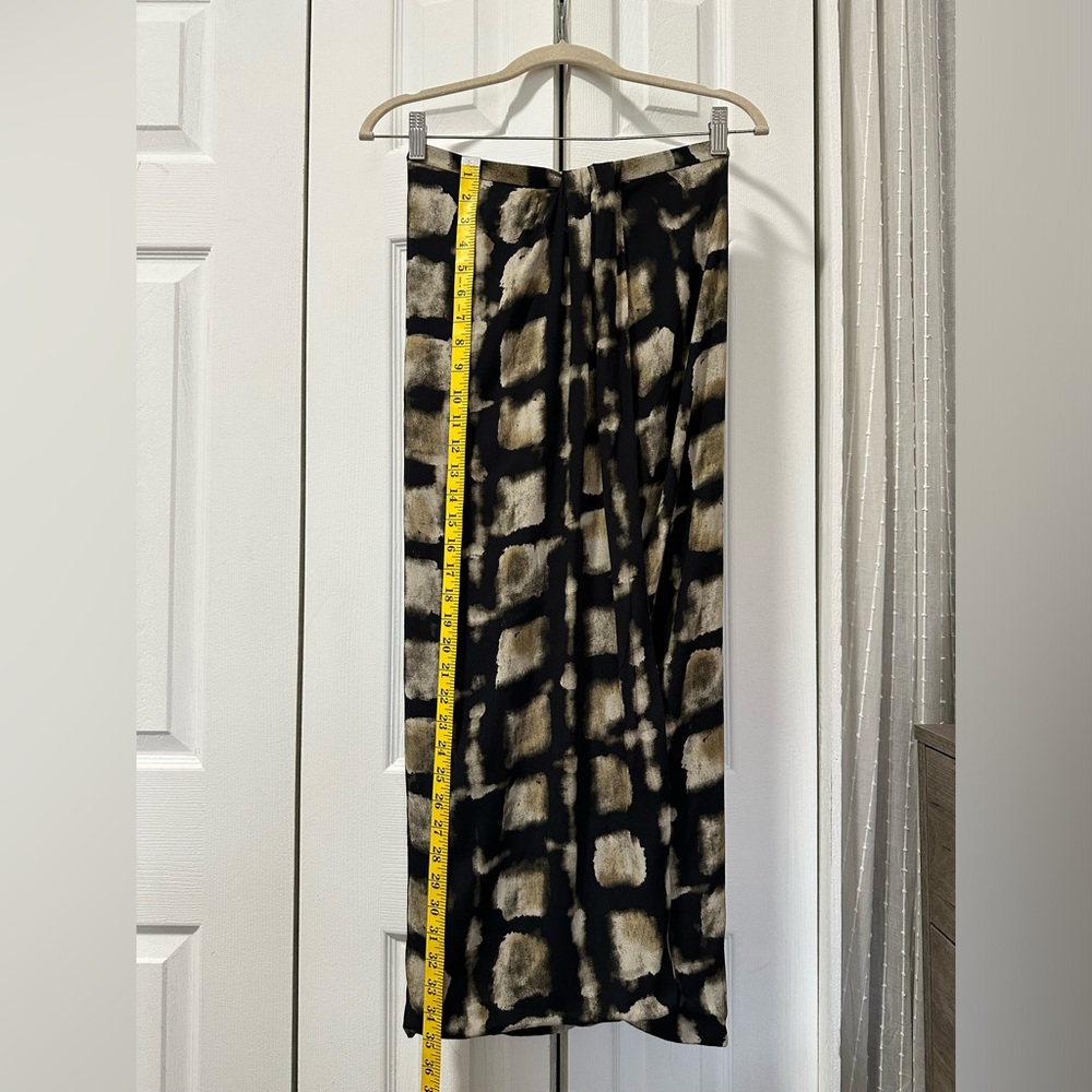 LAST CHANCE- Zara Skirt